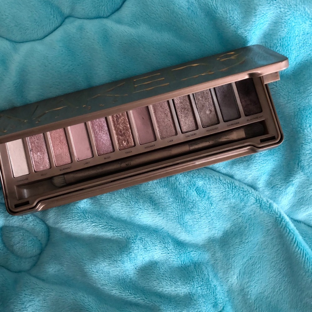 Naked 3 Urban Decay Eyeshadow Palette